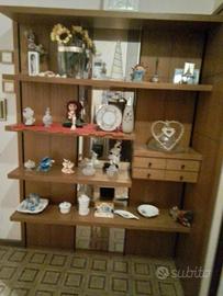 cucina ,mobile bagno,tavolo sedie,mobile per telev