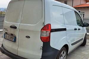 Tourneo Courrier Trend