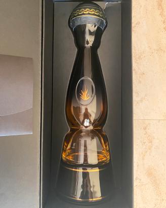 Tequila Clase Azul Gold ultrapremium
