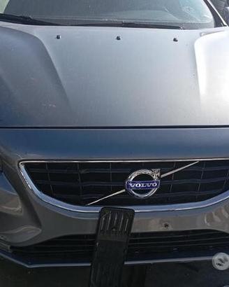 Volvo v40 2013 ricambi