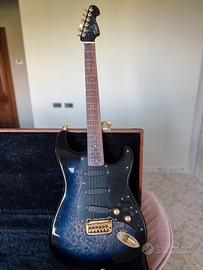 Chitarra eletrrica vintage fenix by Young Chang