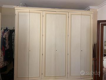 Armadio in Decape avorio