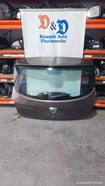 portellone posteriore Dacia Sandero stepway 2020