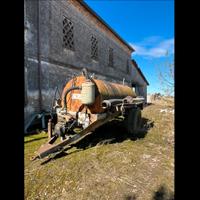 Vari macchinari agricoli