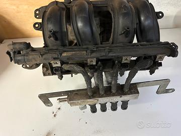 Collettore aspirazione motore ford fiesta RTJB