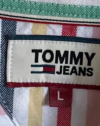 Camicia a righe colorate