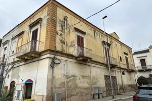 CASA INDIPENDENTE A CANOSA DI PUGLIA