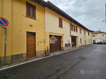 CASA SEMINDIPENDENTE A CORBETTA