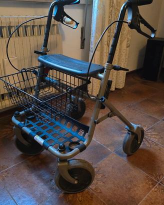Rolletor deambulatore girello x anziani