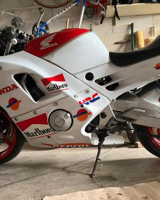 Honda CBR 600 F