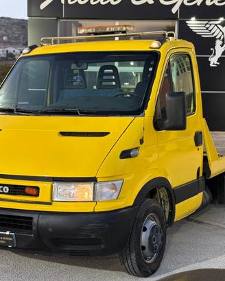 CARROATTREZZI IVECO DAILY 35C13 (PATENTE B)