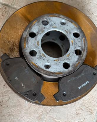 Dischi e pastiglie anteriori fiat grande punto