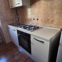 Cucina 195 cm + Frigo Indesit