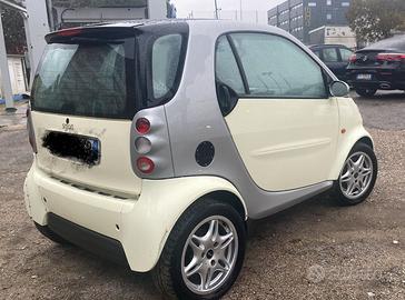 Smart city coupe cabrio 800 passion cdi