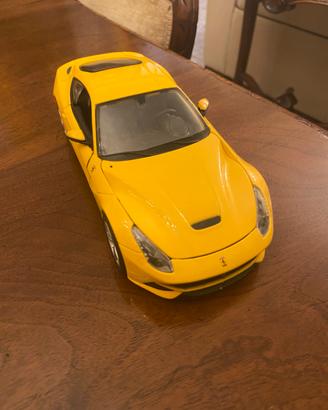 Modellino ferrari