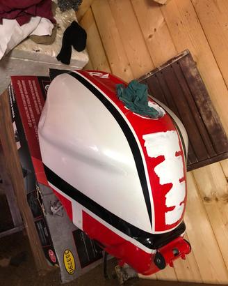 serbatoio Yamaha r1 2000 no ruggine 