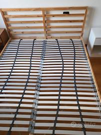 Letto matrimoniale IKEA TARVA 160x200 con rete