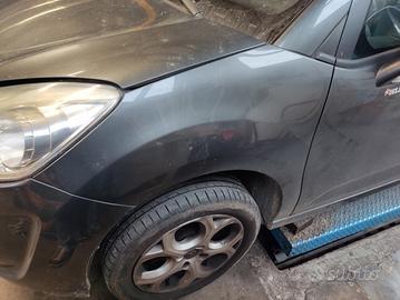 Parafango sinistro CITROEN C3 del 2012