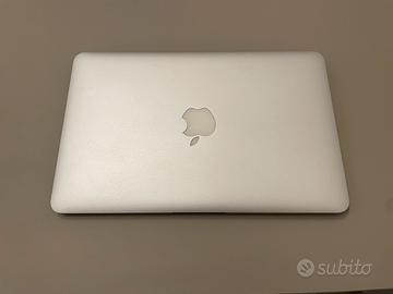 MacBook Air 11”