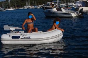 Tender con motore elettrico