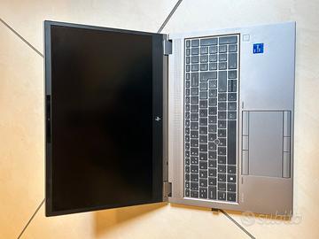 HP ZBook Fury 15 G8 i7 11850H 32GB RAM NVIDIA RTX