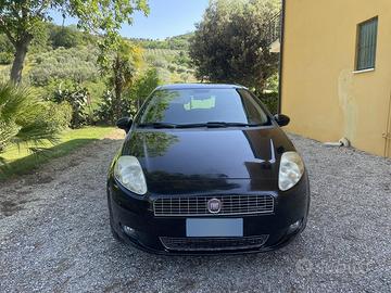 FIAT GRANDE PUNTO