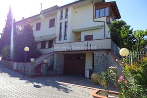 CC4 - Bettolle capannone artigianale oltre