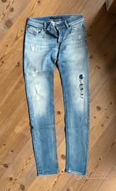 Jeans in denim Diesel “Sleenker”