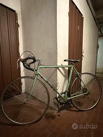 Bicletta da corsa bianchi anni 70 lattementa