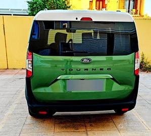 Ford Tourneo Courier Active