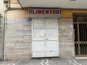 NEGOZIO A CASORIA