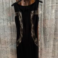 Tubino nero con inserti in pizzo