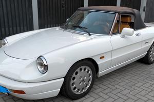 Alfa romeo spider 2000 i.e
