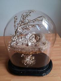 Bambinello in campana 