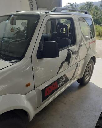suzuki jimmy 