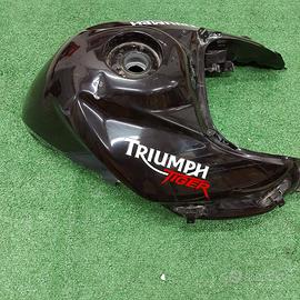 Serbatoio triumph tiger 1050 ricambi triumph