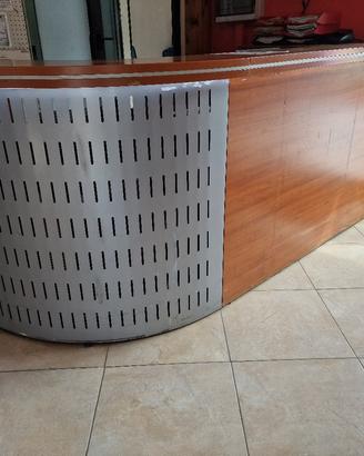 bancone da negozio / reception