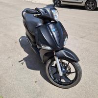 Liberty s nero opaco 2023