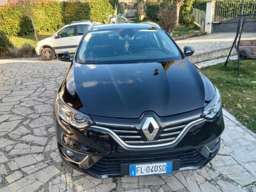 renault megan 4