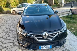 renault megan 4