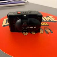 Olympus XA2