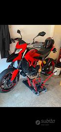Ducati hipermotard 939