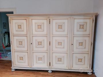 Armadio classico laccato a 4 ante (già smontato)