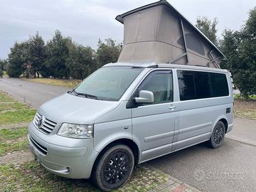 Volkswagen T5 California 2,5 TDI