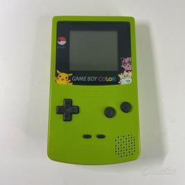 game boy color pikachu verde