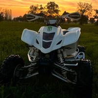 Quad suzuki ltz 400