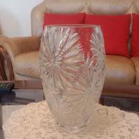 VASO IN CRISTALLO MOLATO E INTAGLIATO ANNI 70