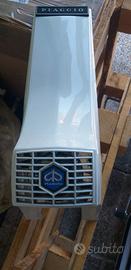 Vari pezzi di ricambio per piaggio