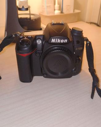 Nikon  D7000 per ricambi