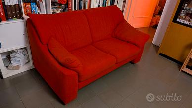 Divano 2 posti Rosso in Microfibra